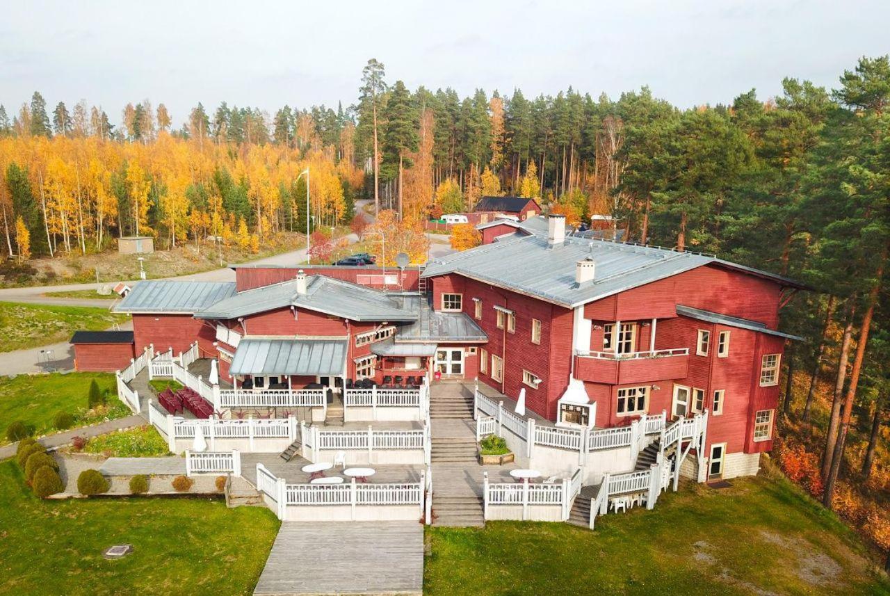 Villa Gladtjaern Smedjebacken Ngoại thất bức ảnh